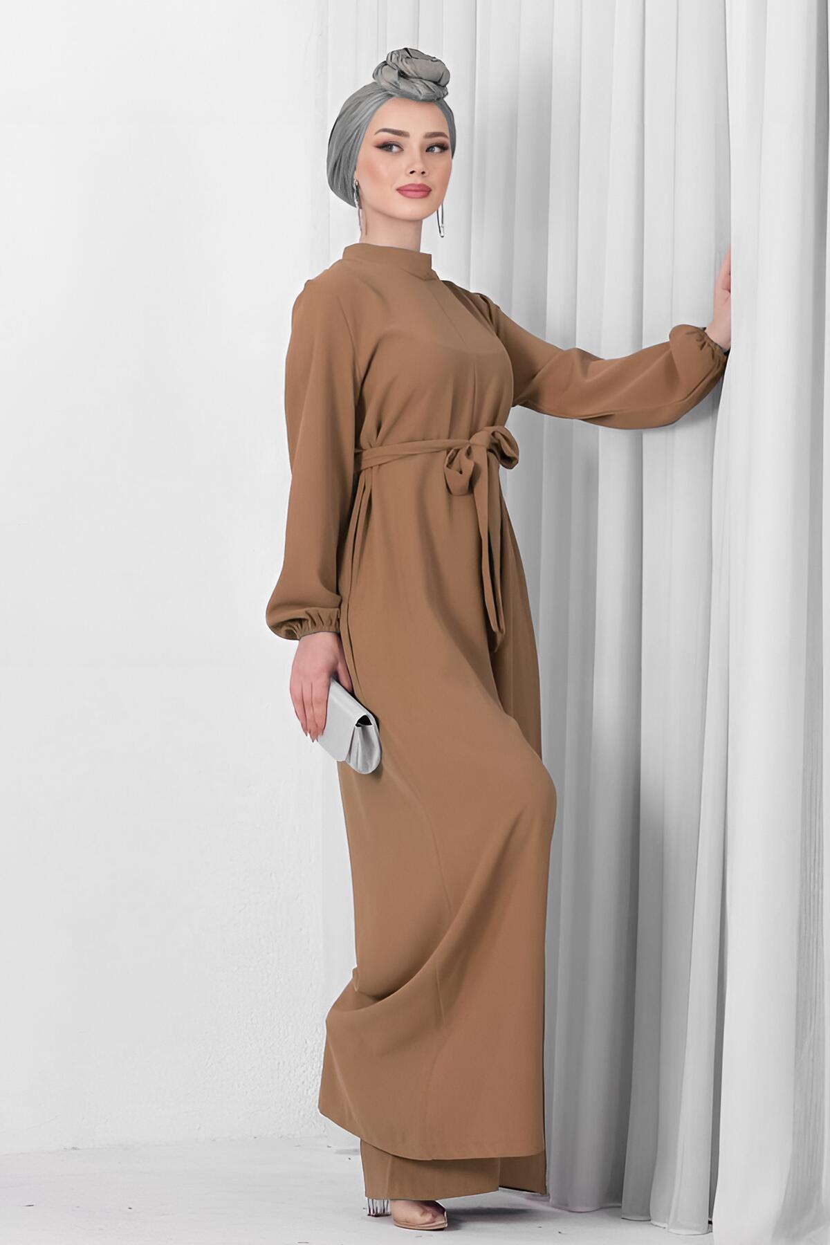 Half - Funnel - Neck Jumpsuit In Brown