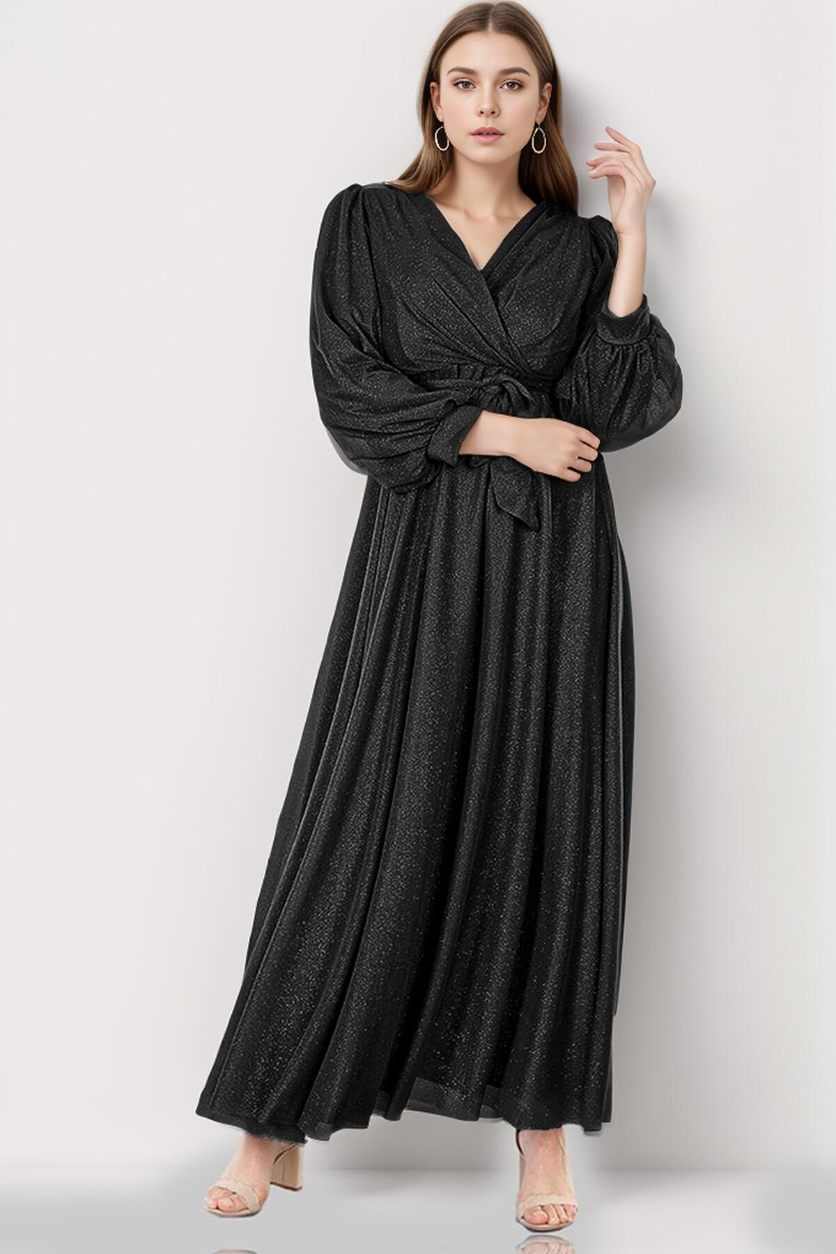 Plus - Size Long Glitter Evening Dress — Black