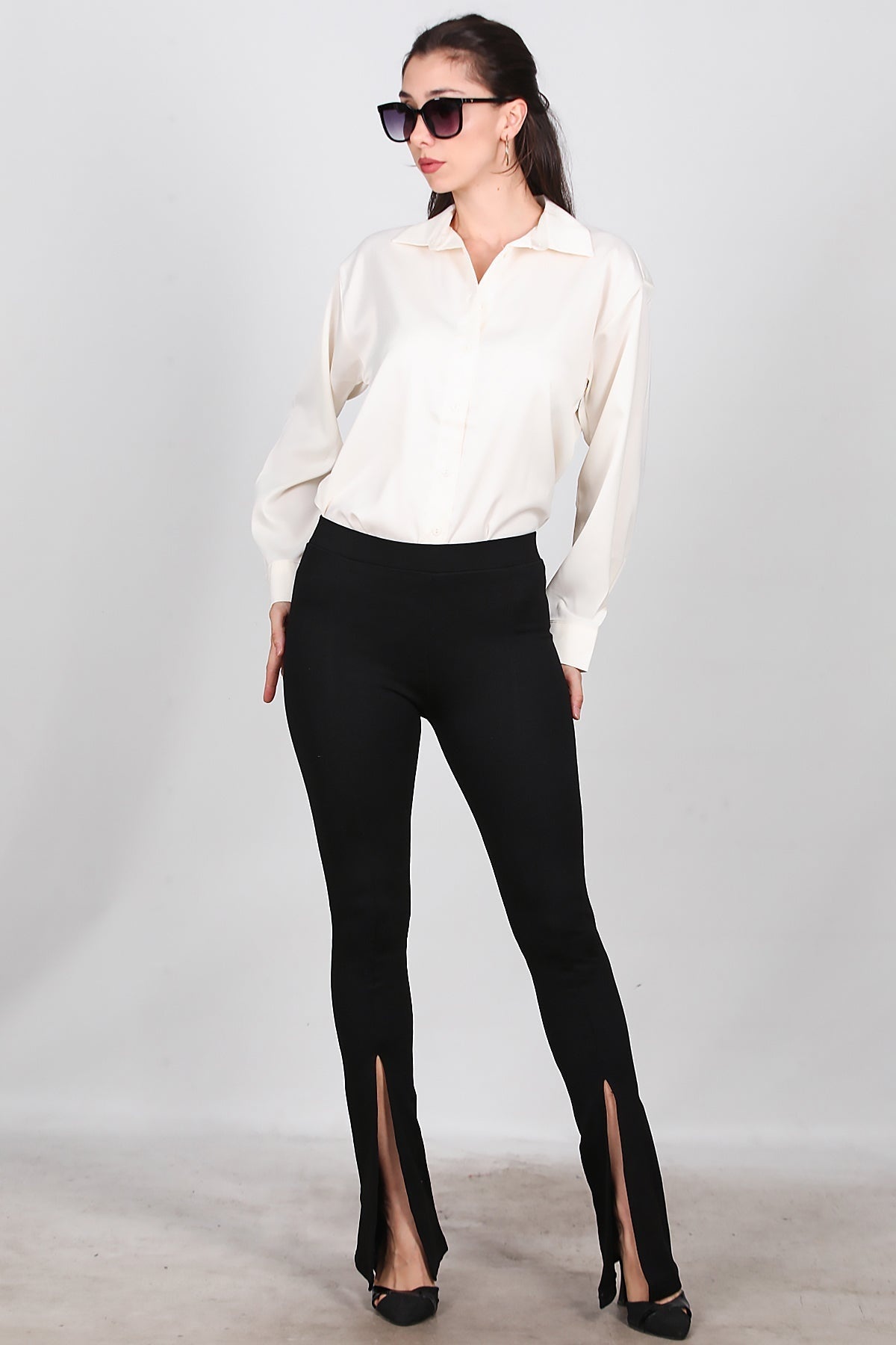 Women's Flared Leggings With Side Slit — Black