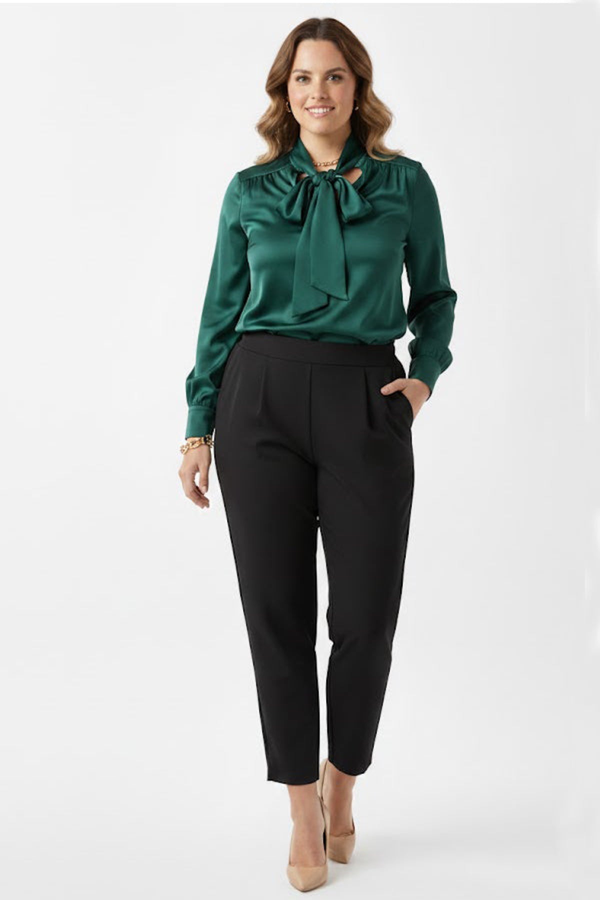 Plus - Size Pleated Trousers With Elastic Back — Black