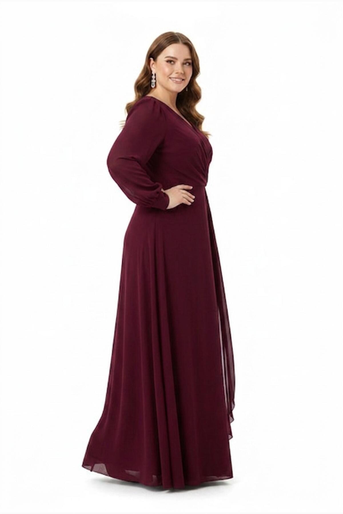 Plus - Size Chiffon Overlay Evening Dress With Waist Detail — Burgundy