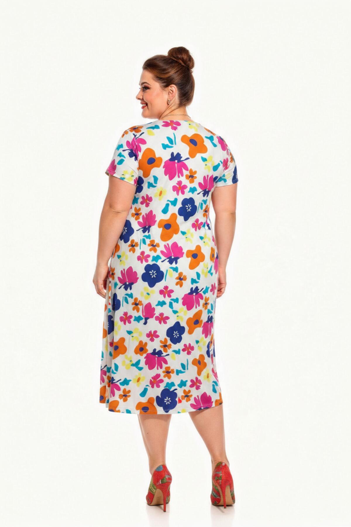 Plus‑Size V‑Neck Patterned Dress — Ecru