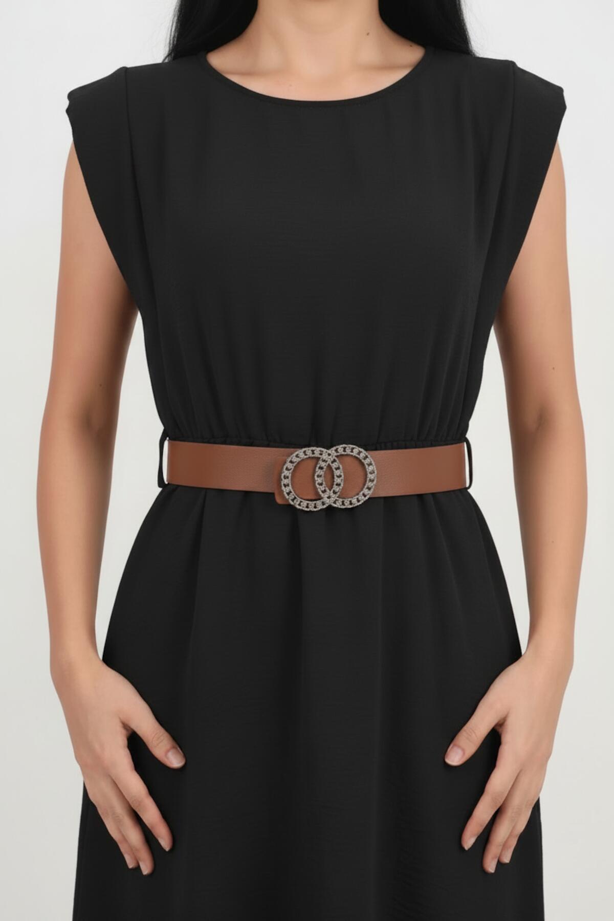 Black Dress With Padded Shoulders And Slim Elastic Waist