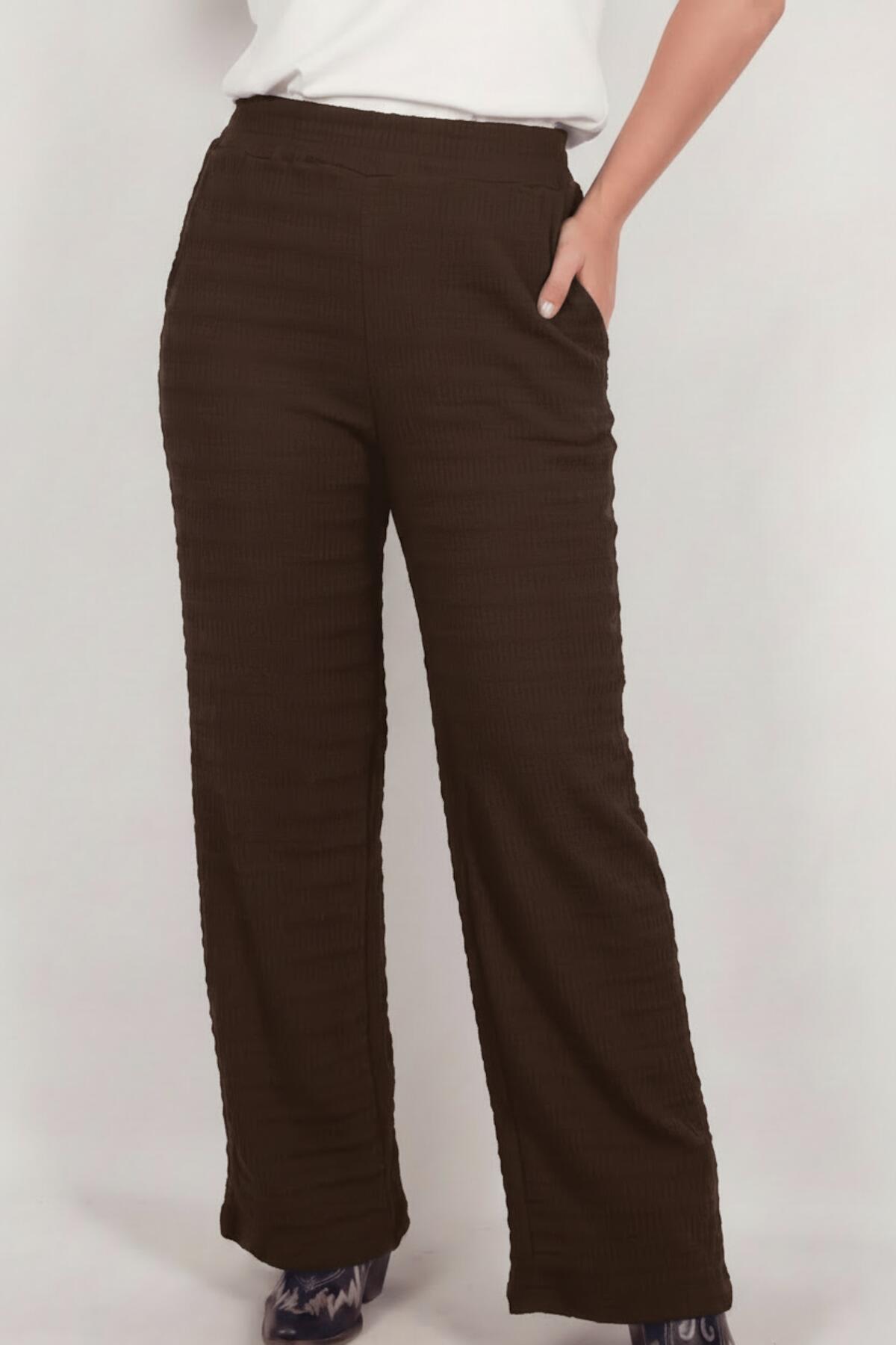 Plus - Size Wave - Print Wide - Leg Trousers — Brown
