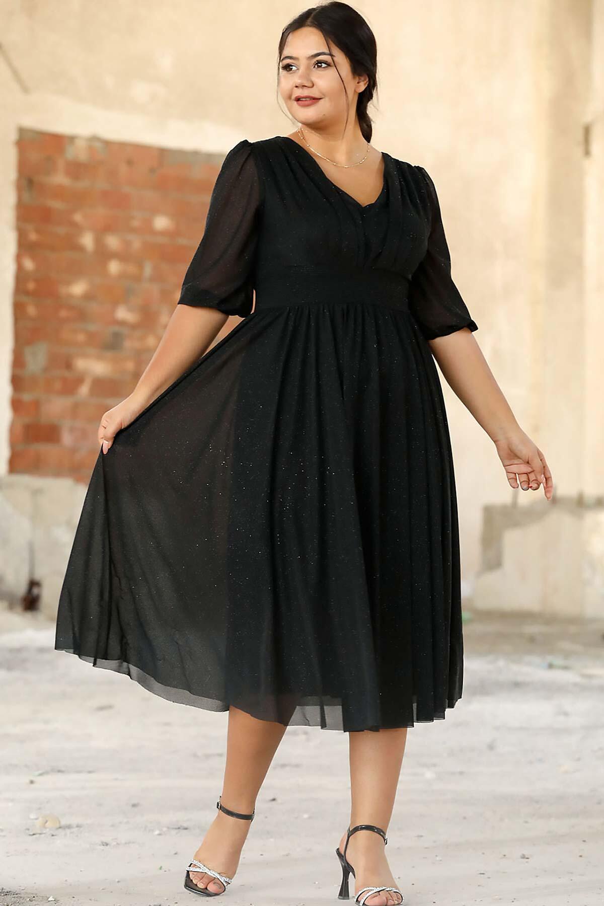 Plus - Size Pleated Waist Evening Dress — Black