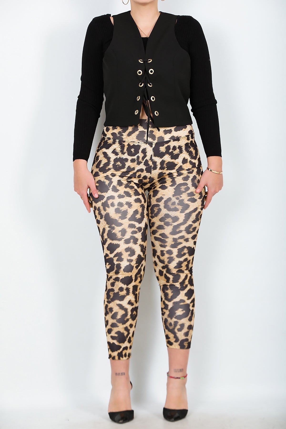 Plus - Size Leopard - Print Leggings — Beige