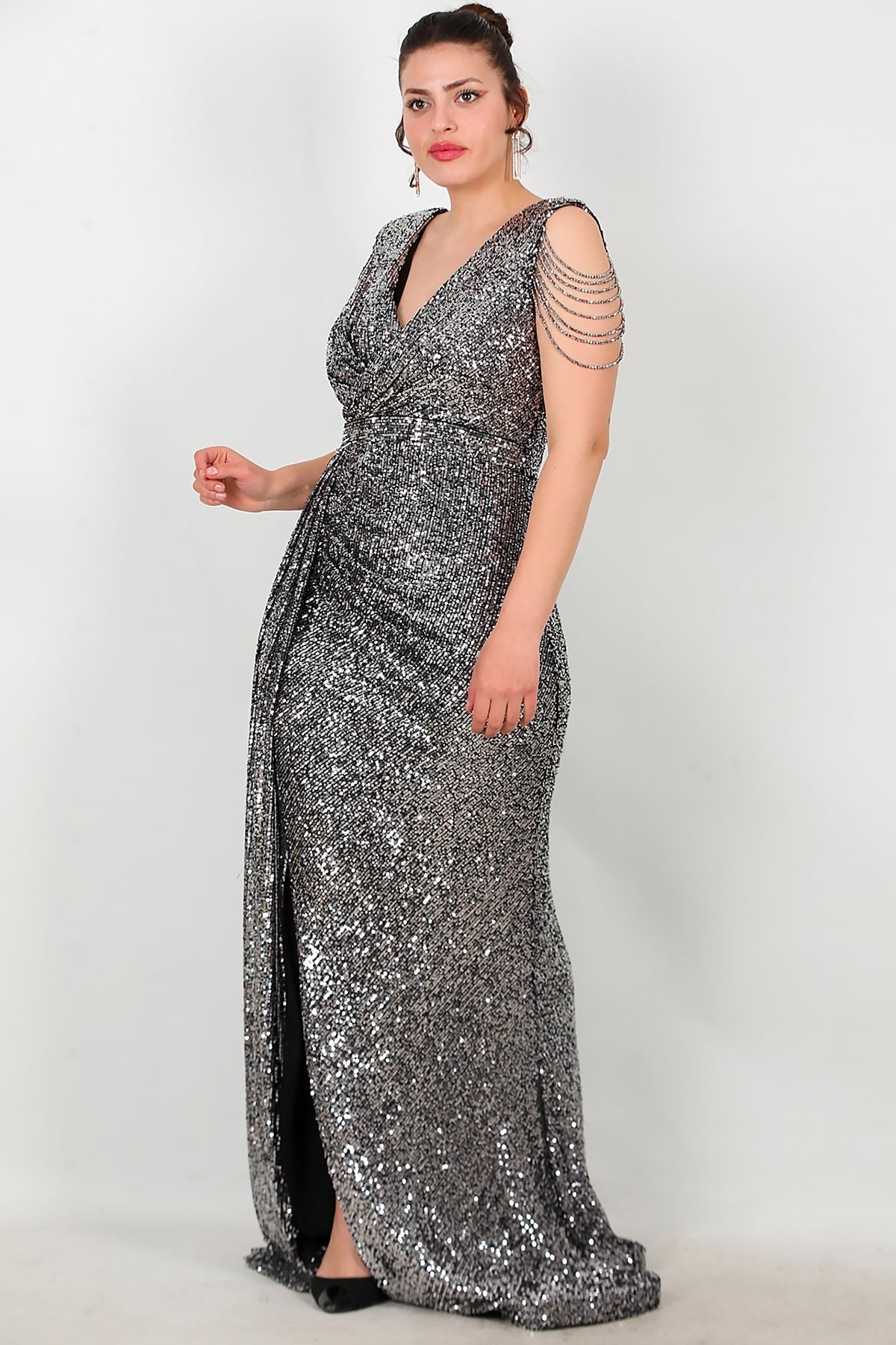 Plus - Size Long Sequin Evening Dress With Shoulder Chain — Silver