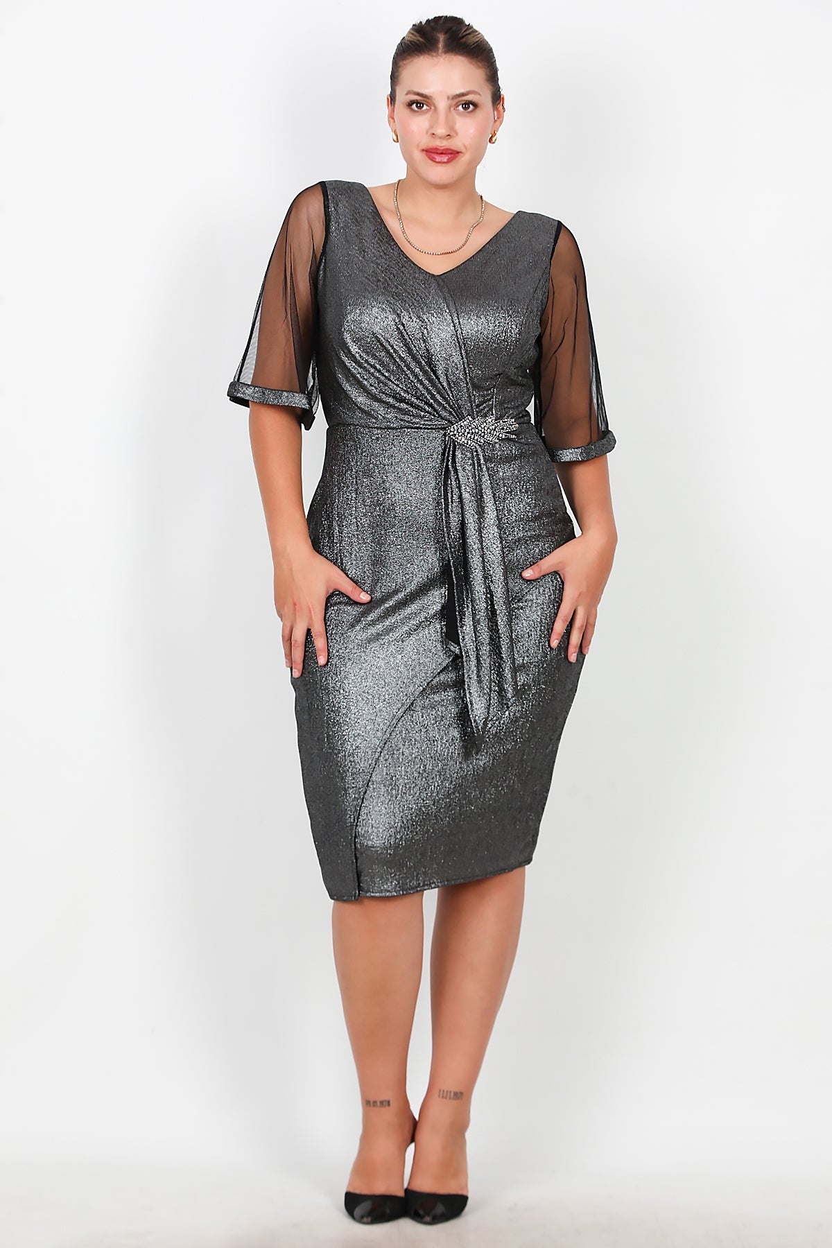 Plus - Size Midi Evening Dress With Tulle Sleeves And Waist Accessory — Silver