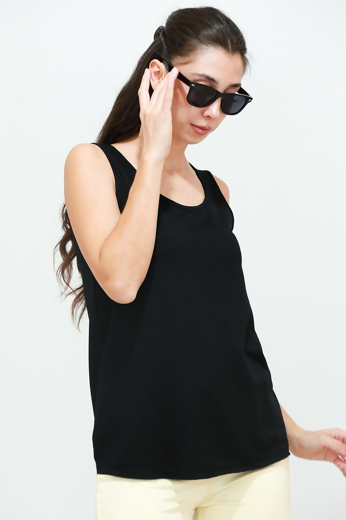 Thick - Strap T - Shirt — Black