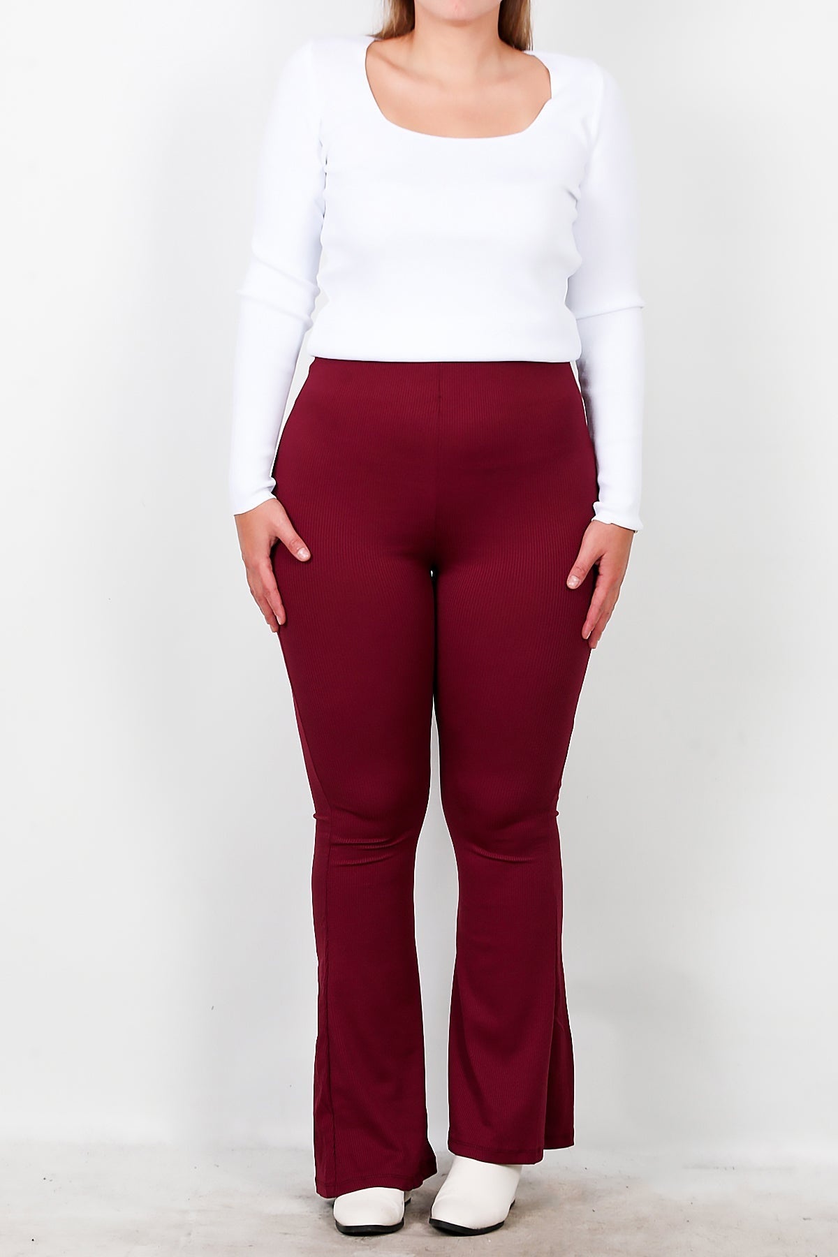 Plus - Size Ribbed Flare Leggings — Burgundy