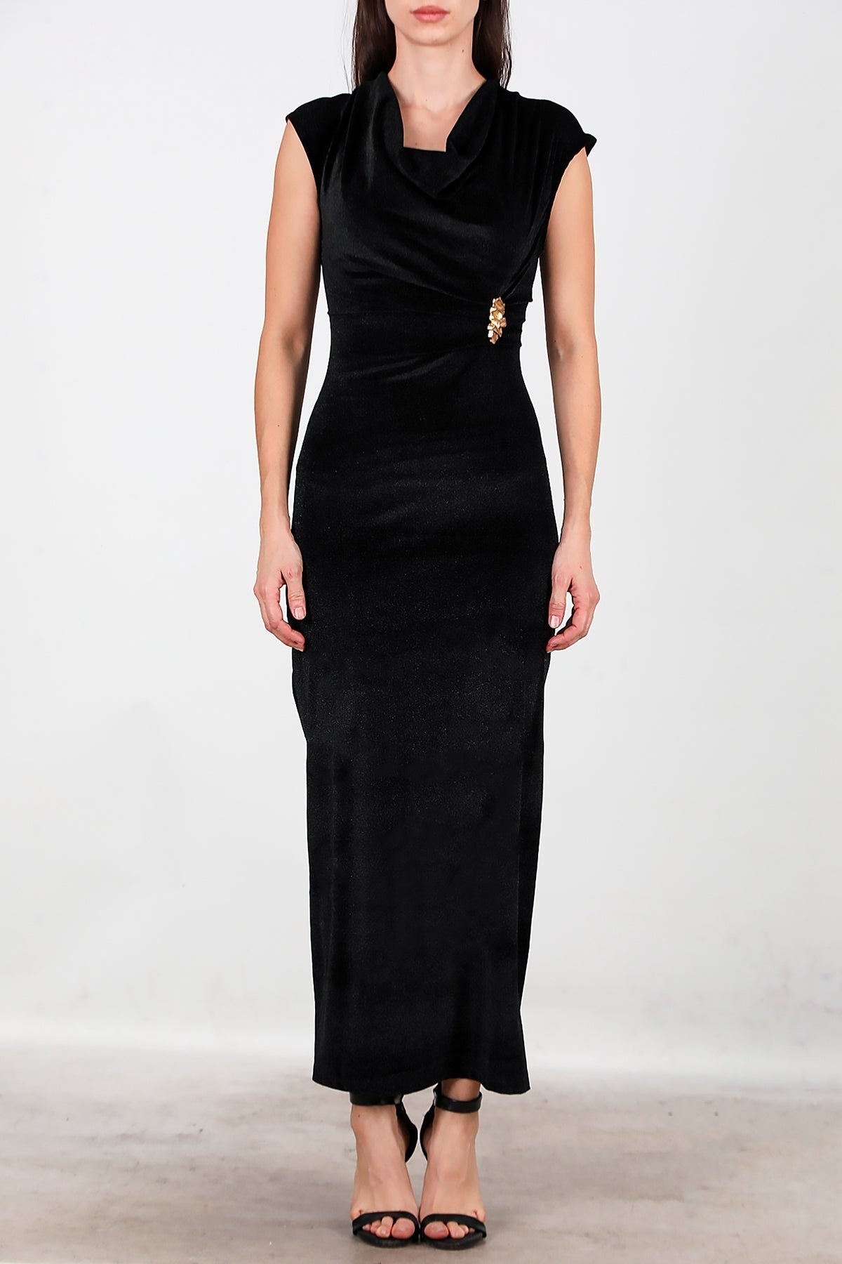 Buckle - Detail Long Velvet Dress — Black