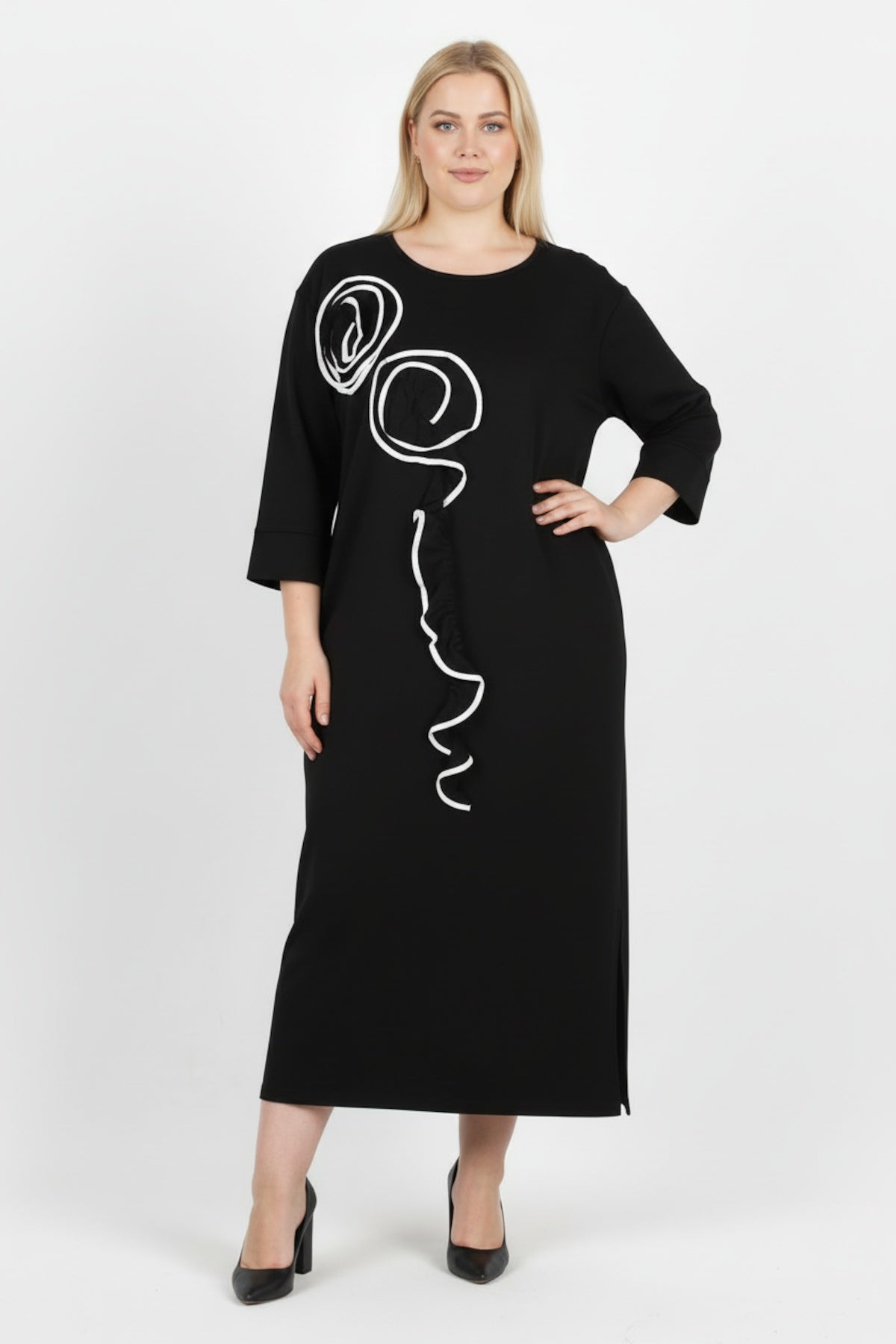 Plus - Size Front - Ruffle Dress — Black