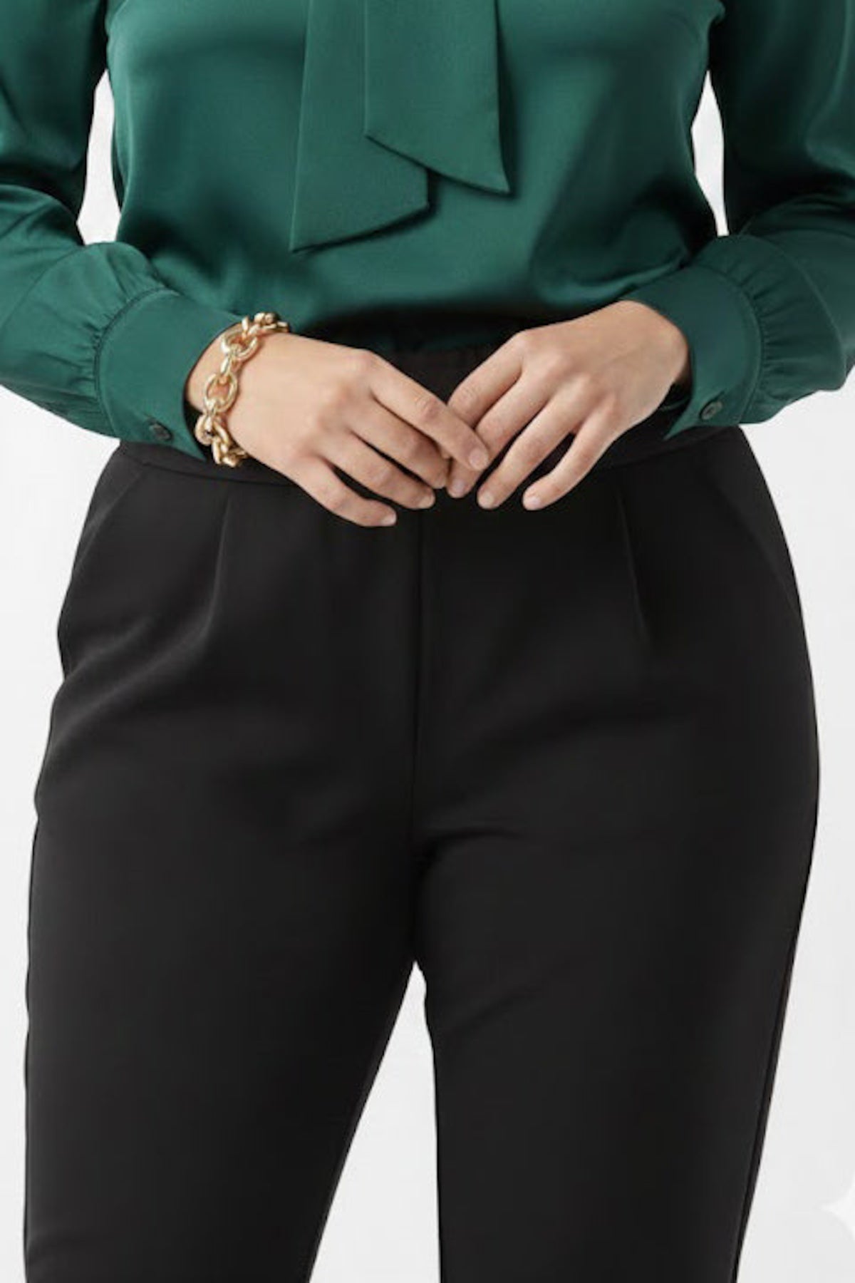 Plus - Size Pleated Trousers With Elastic Back — Black