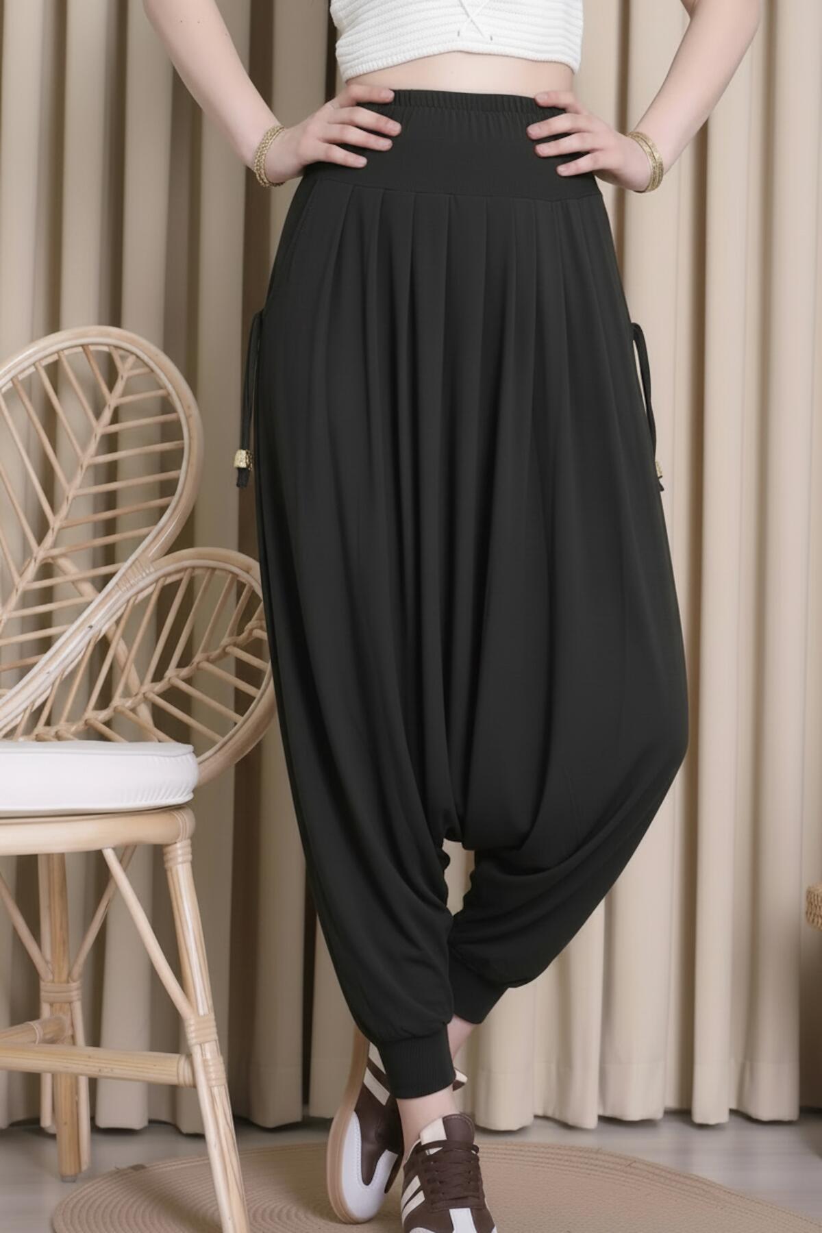 Plus - Size Sandy Trousers — Black