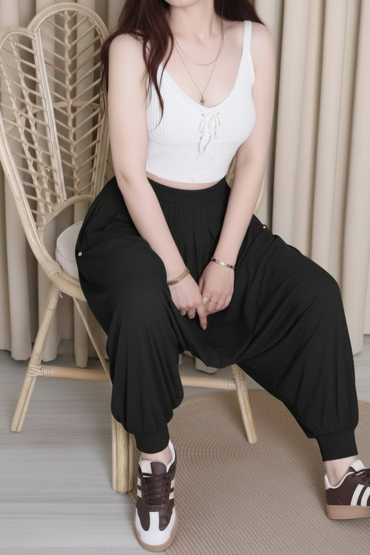 Plus - Size Sandy Trousers — Black