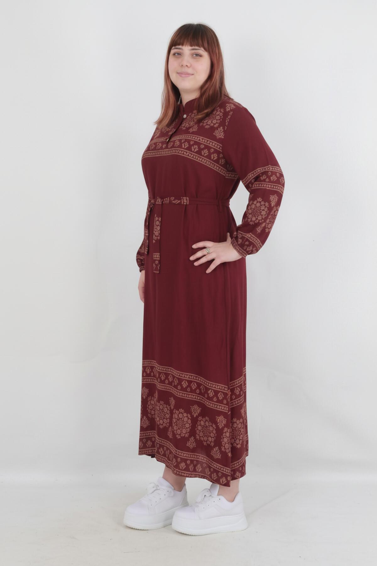 Plus - Size Woven Dress — Burgundy Pattern