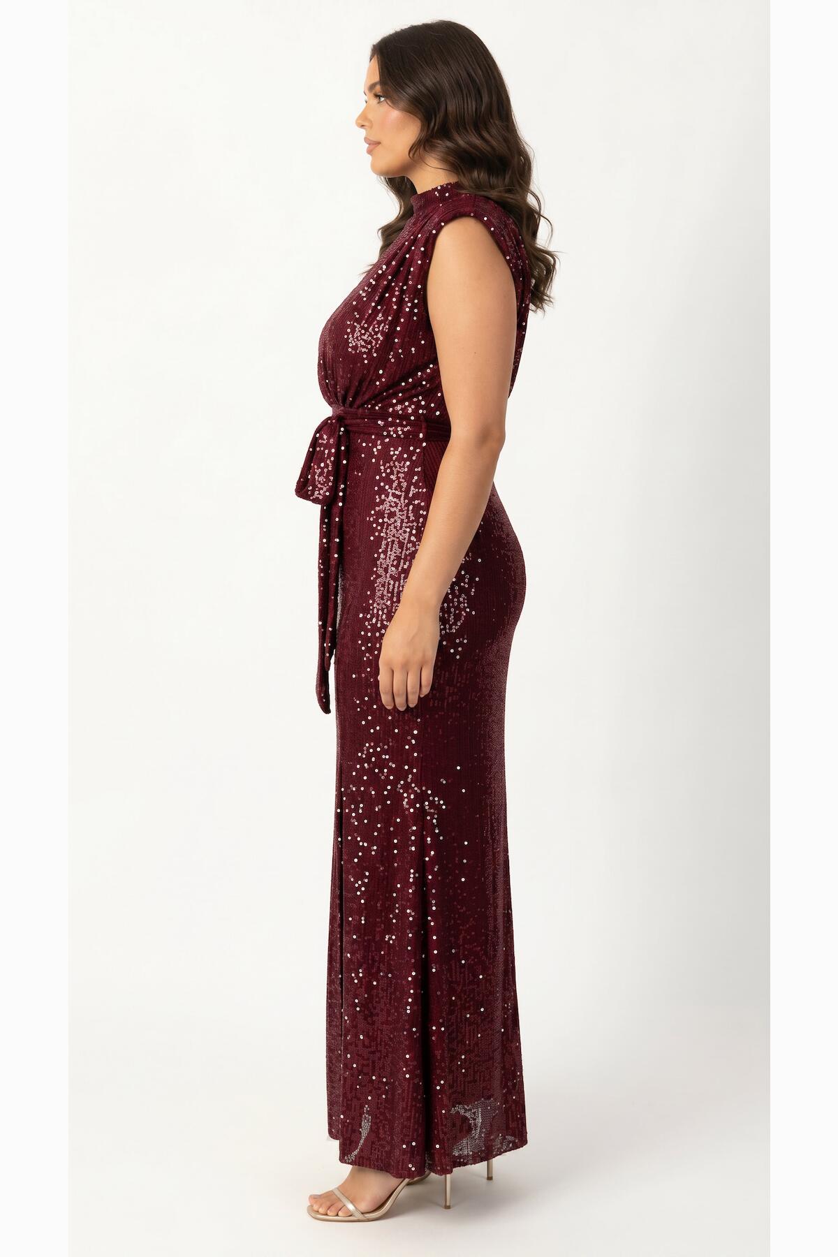Plus‑Size Sleeveless Sequin Gown — Burgundy