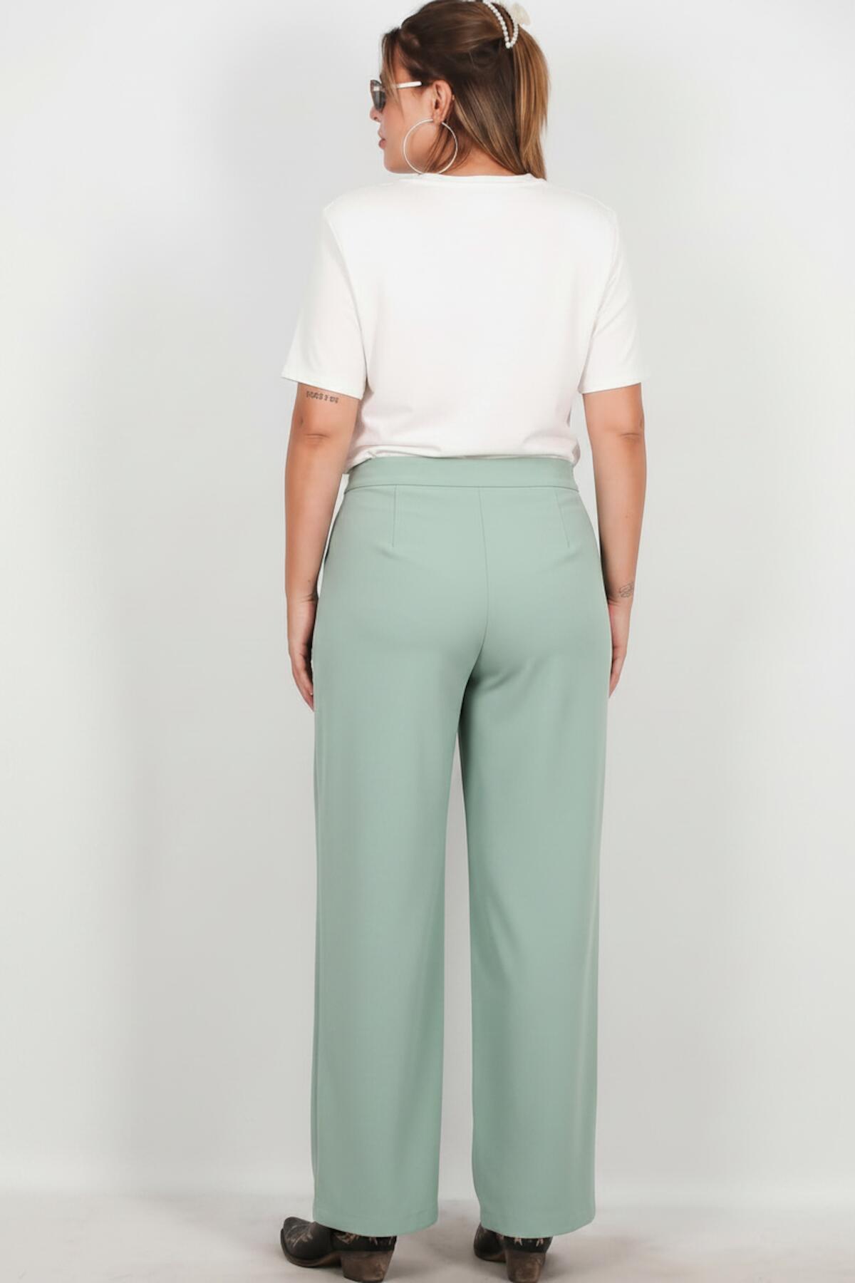 Plus - Size Wide - Leg Trousers — Mint