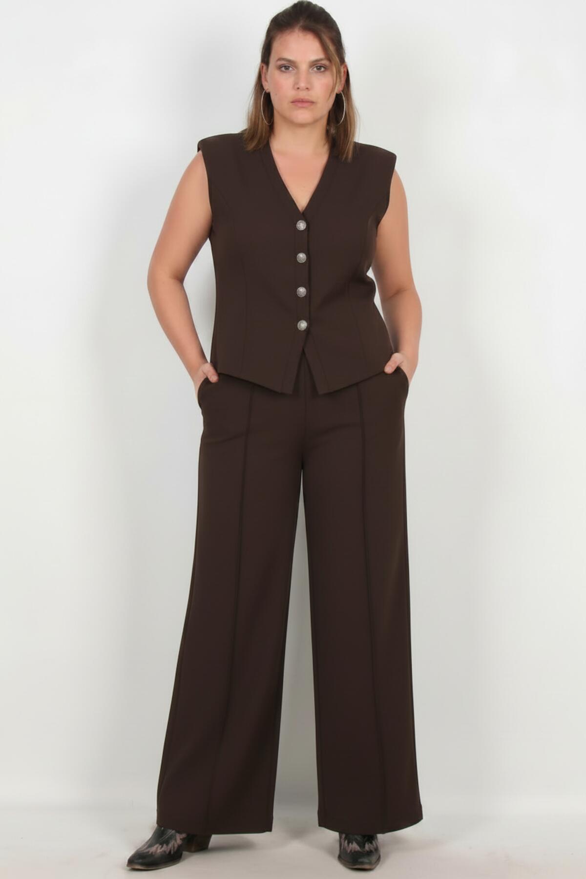 V‑Neck Vest Set — Brown — Plus Size