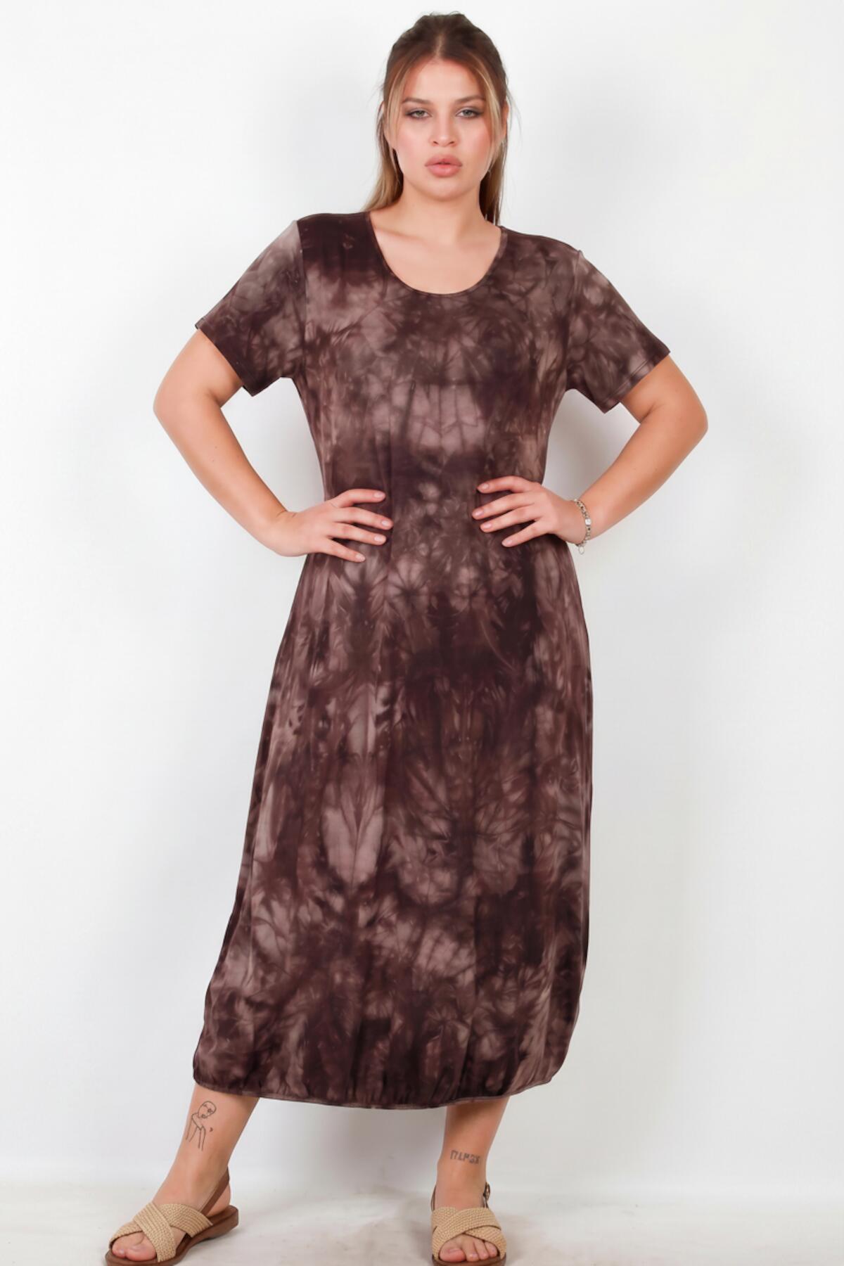 Plus - Size Short‑Sleeve Dress With Snap Hem — Brown