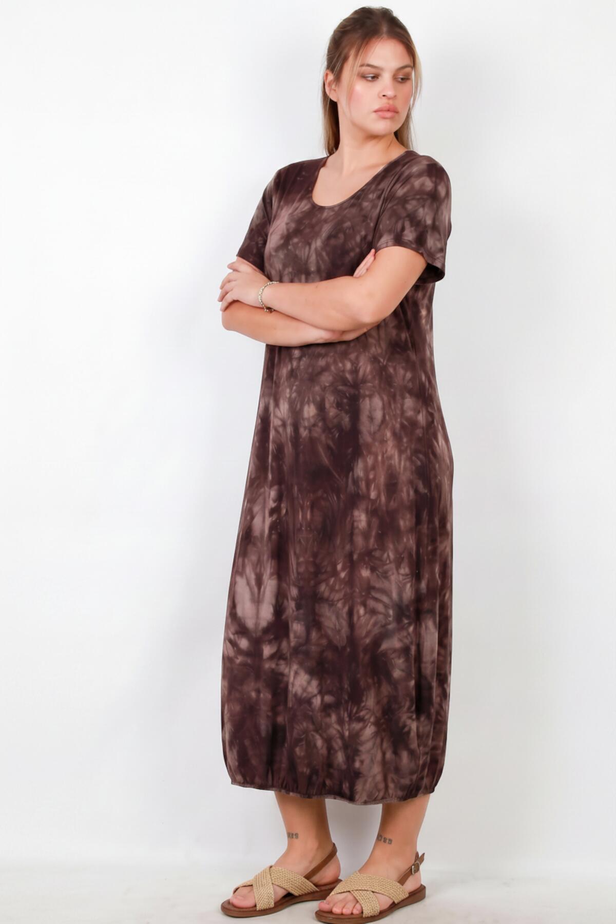 Plus - Size Short‑Sleeve Dress With Snap Hem — Brown