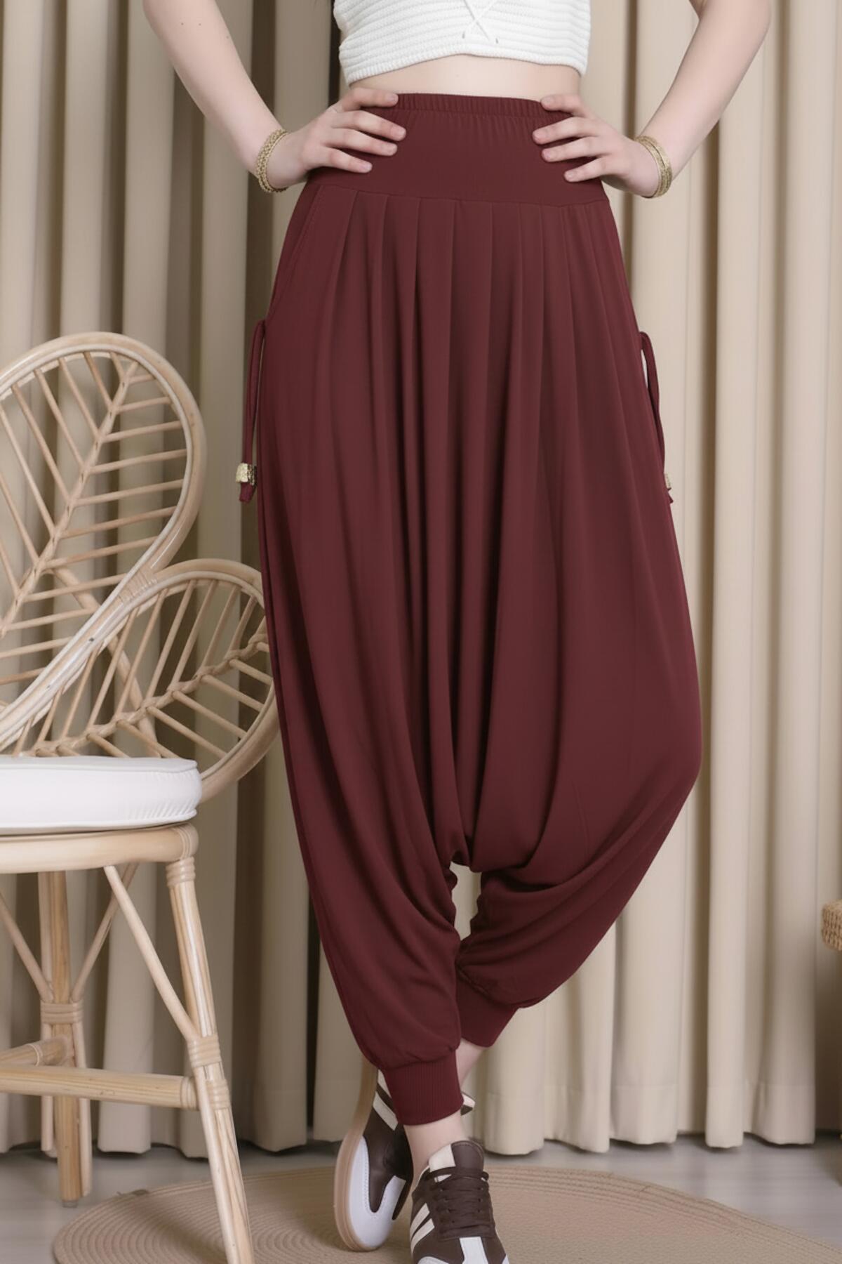 Sandy Balloon Trousers — Burgundy