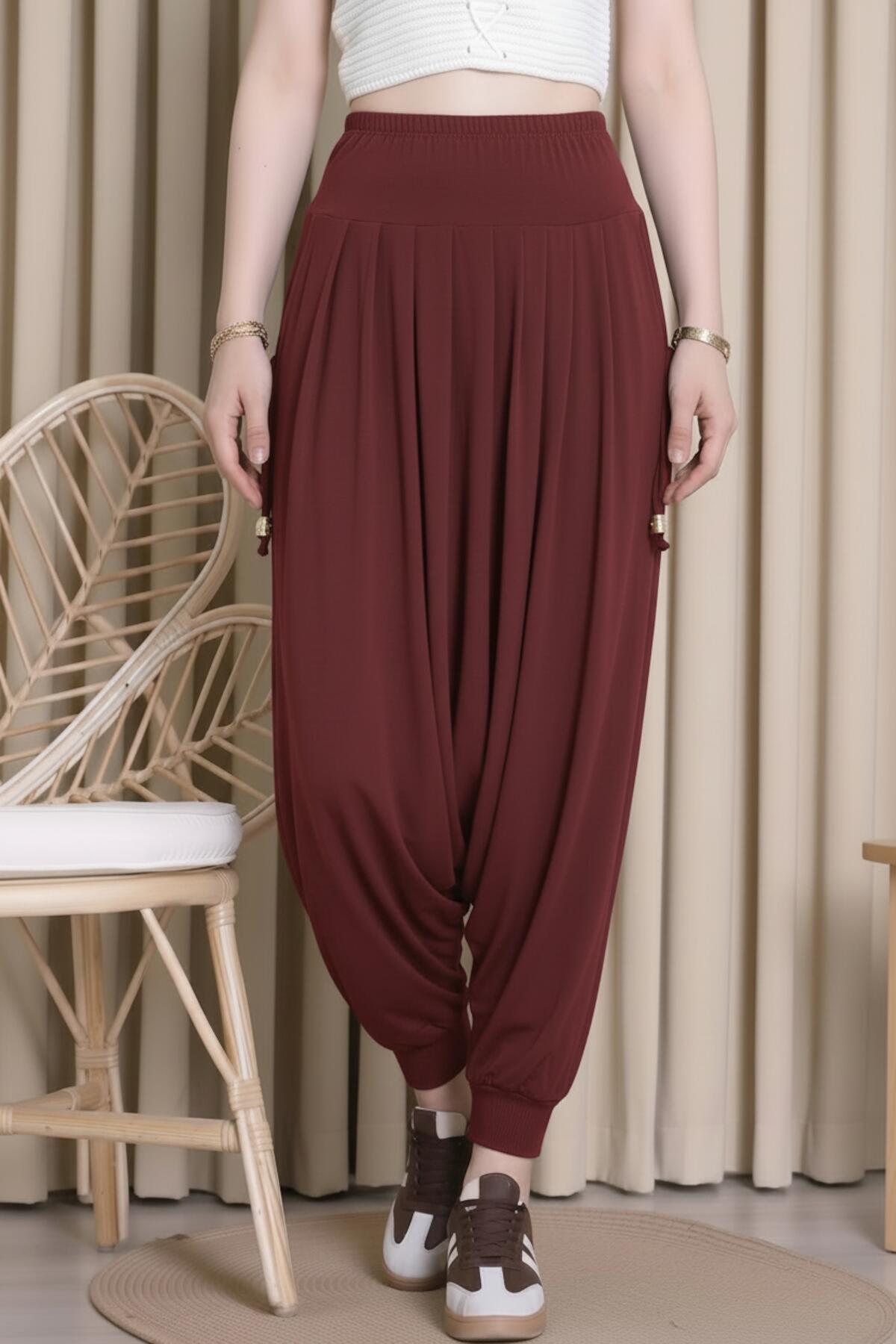 Sandy Balloon Trousers — Burgundy
