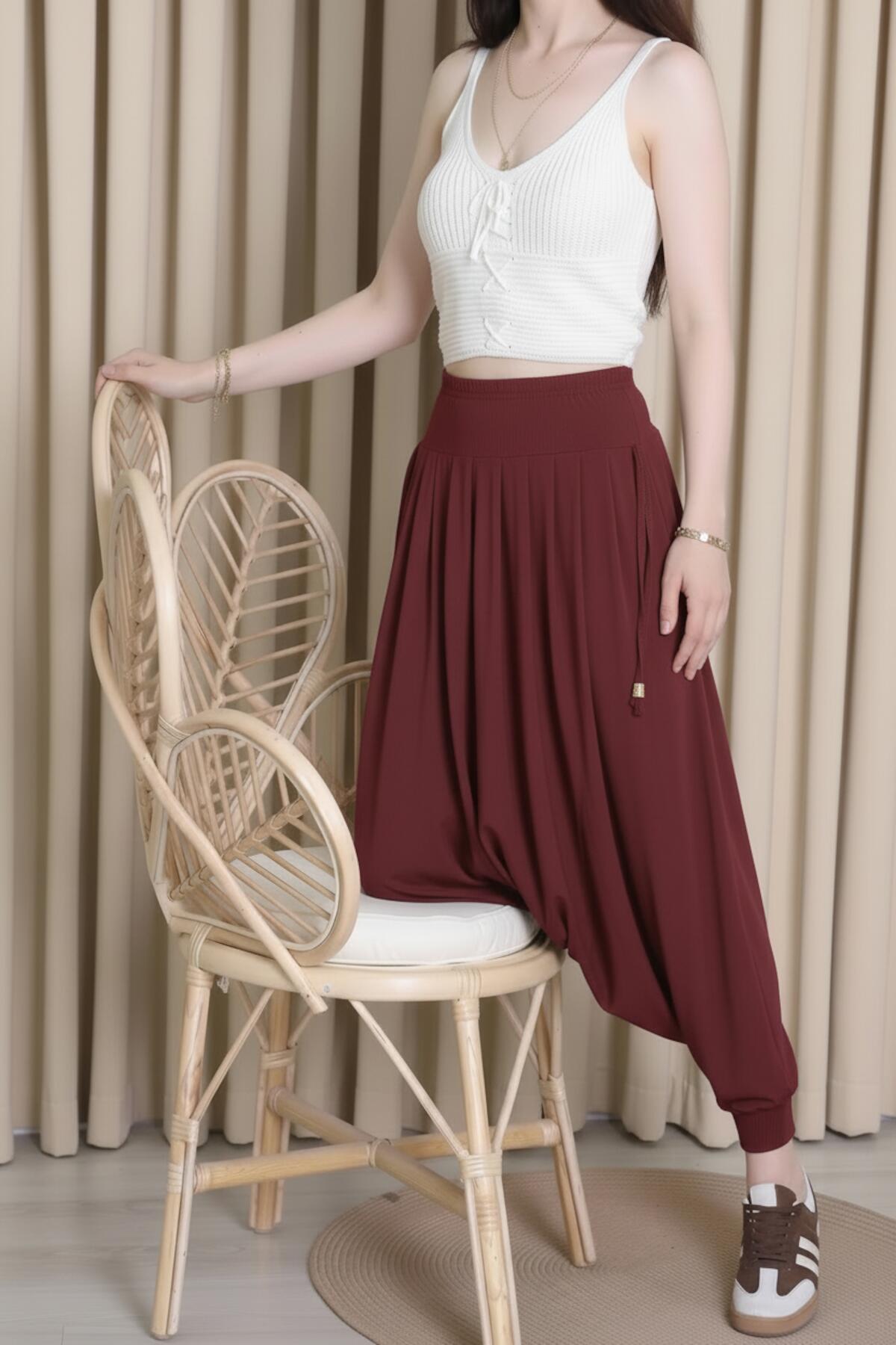 Sandy Balloon Trousers — Burgundy