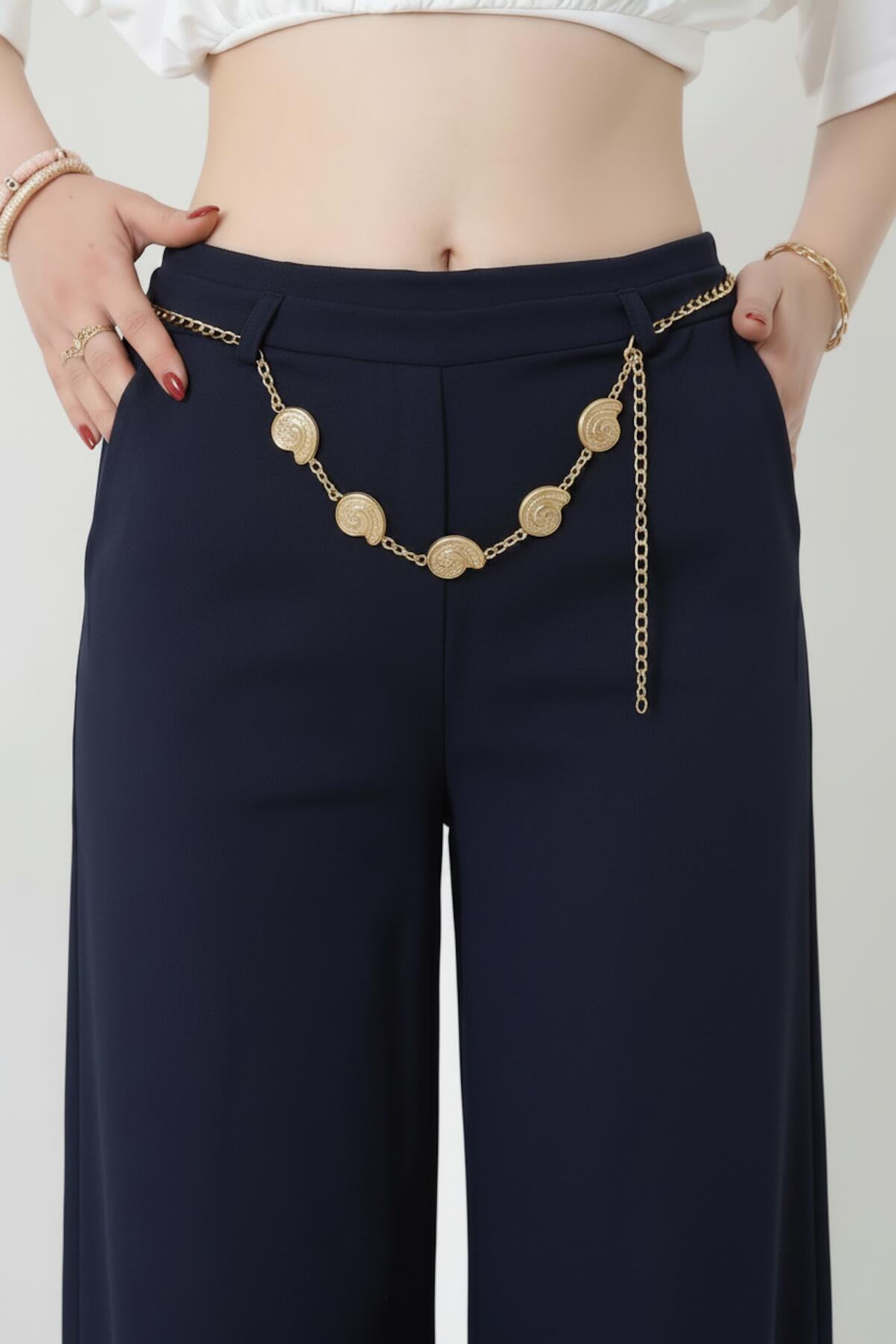 Belt - Detail Wide - Leg Trousers — Navy