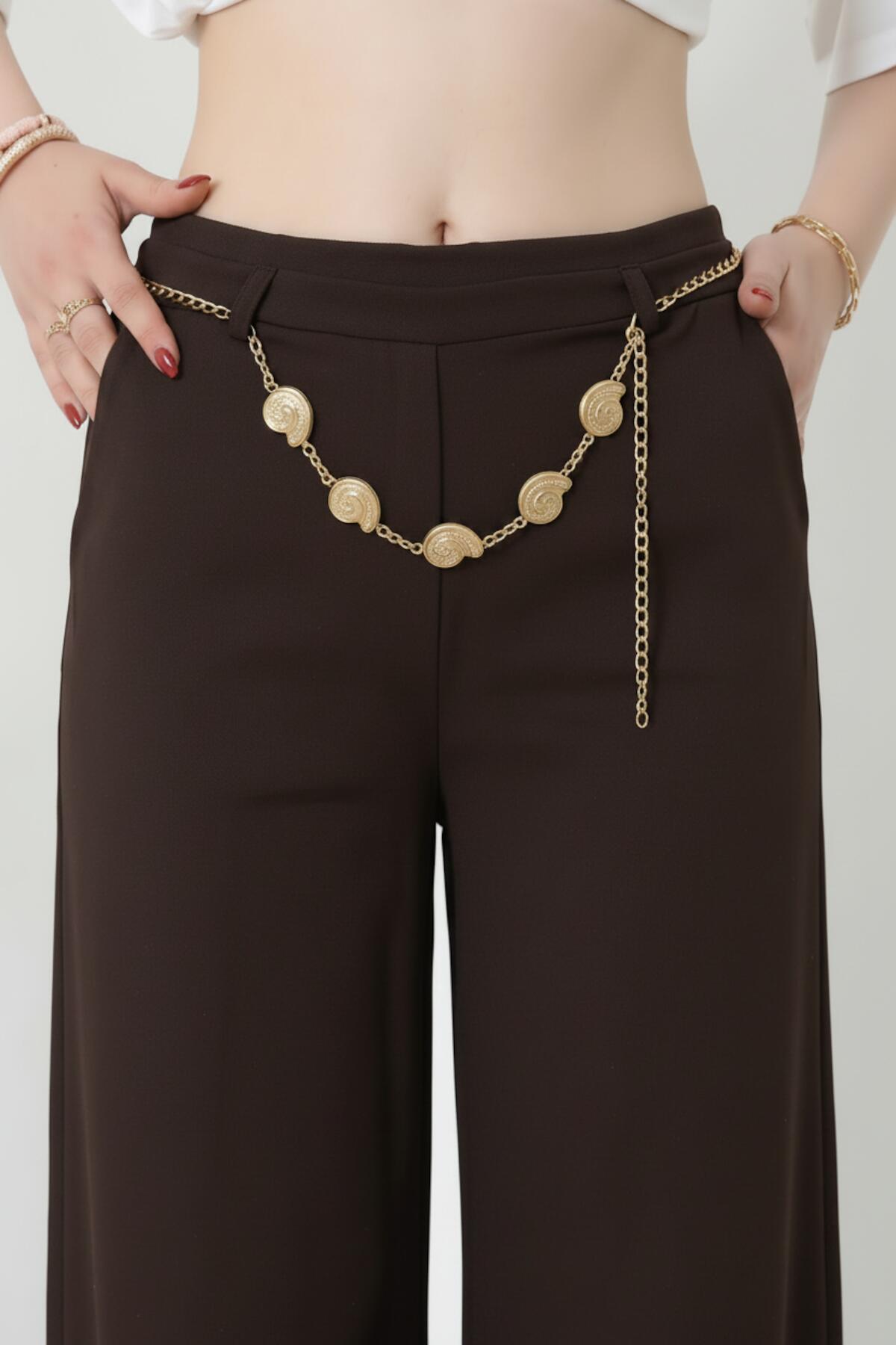 Belt - Detail Wide - Leg Trousers — Brown