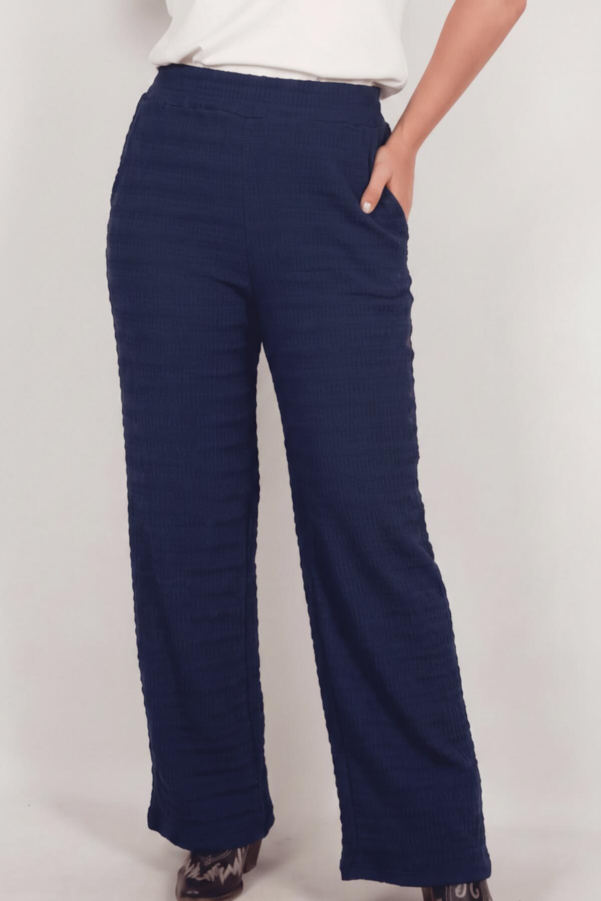 Plus - Size Wave - Print Wide - Leg Trousers — Navy