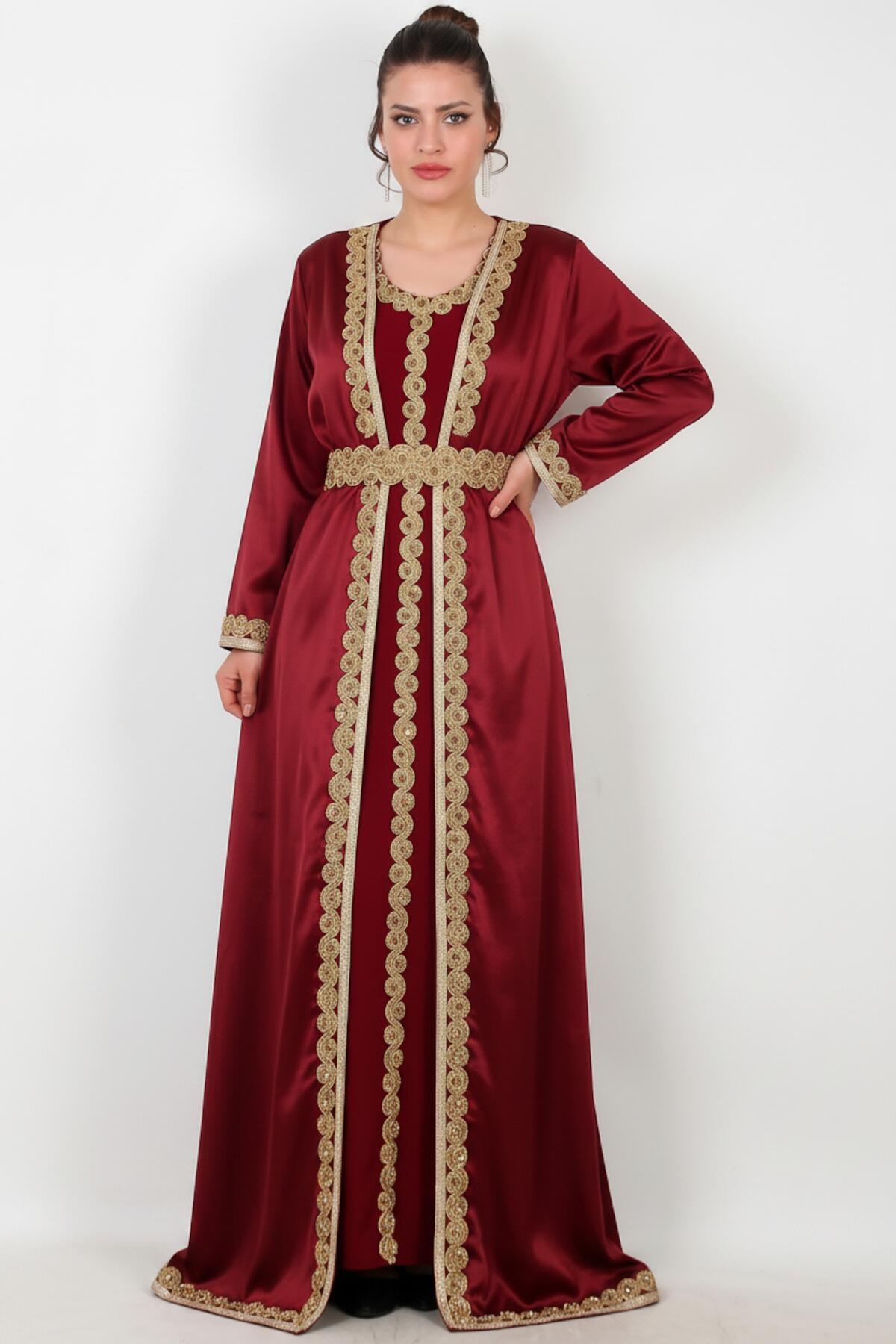 Plus - Size Embroidered Dress — Burgundy