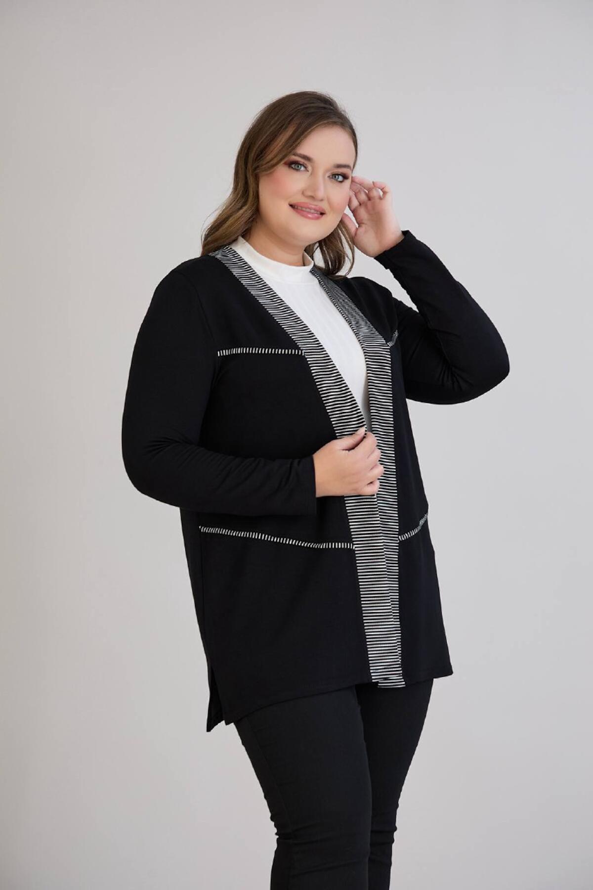 Plus - Size Stripe - Detail Cardigan — Black