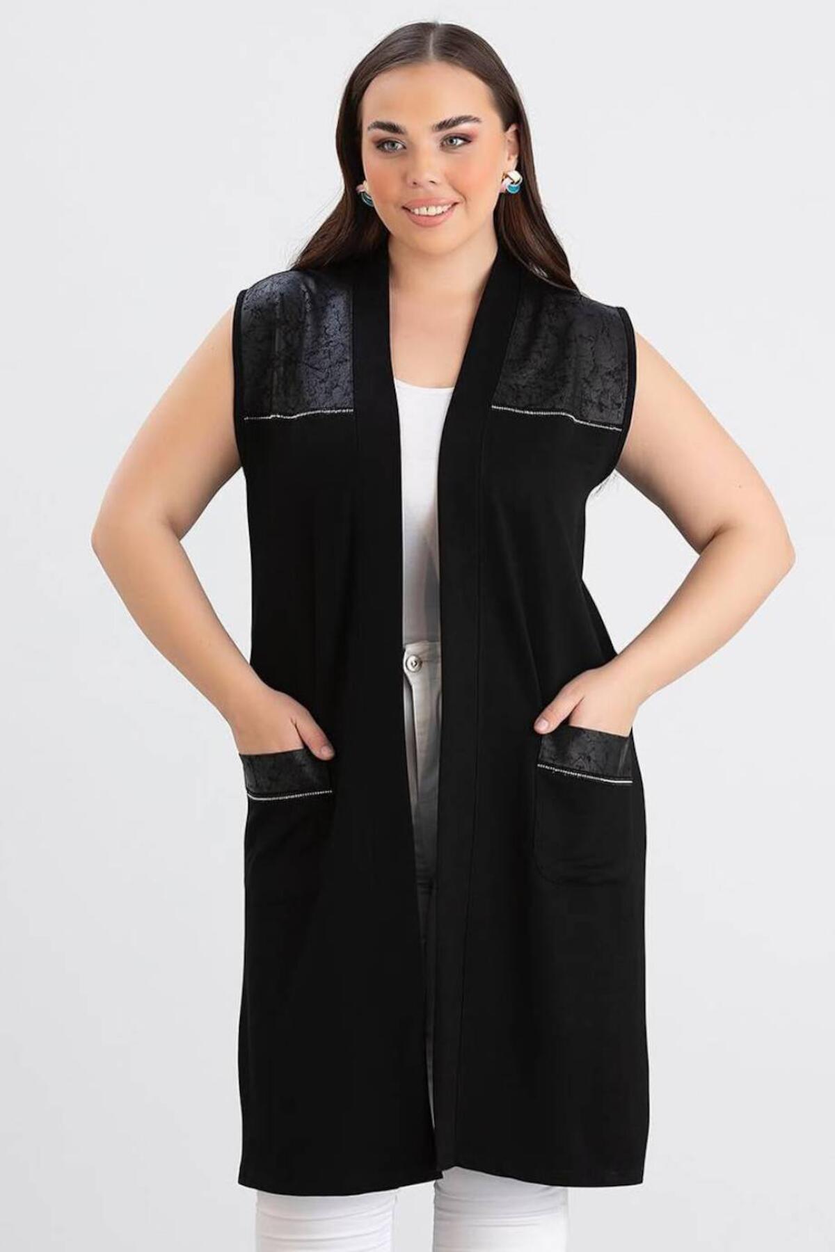 Plus - Size Long Vest With Pocket Detail — Black