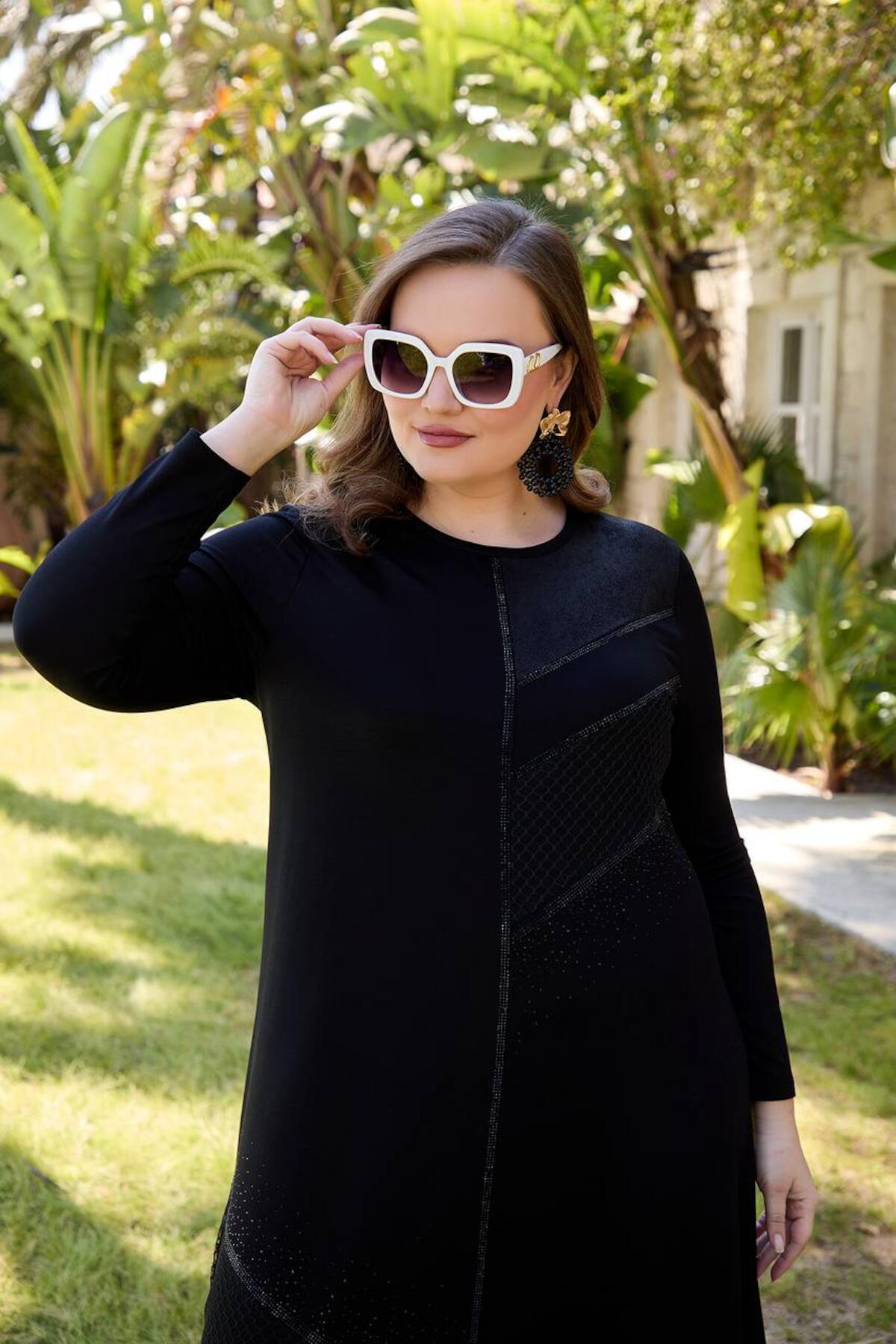 Plus - Size Crystal - Fabric Dress — Black