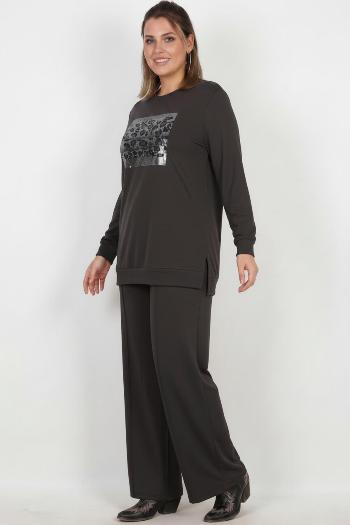 Plus - Size Stone - Embellished Long - Sleeve Set — Charcoal